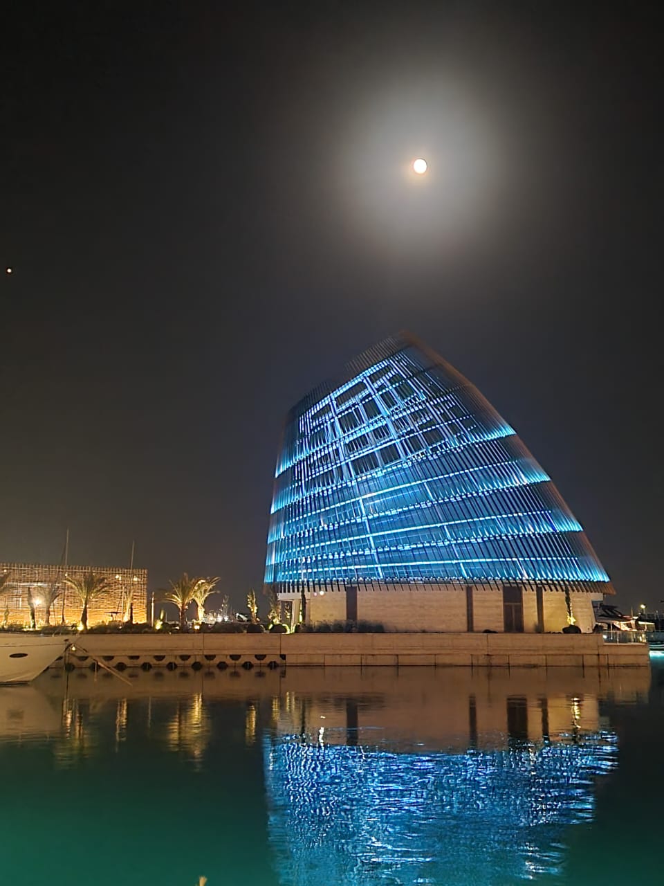 Ayia Napa Marina bei Nacht, Zypern